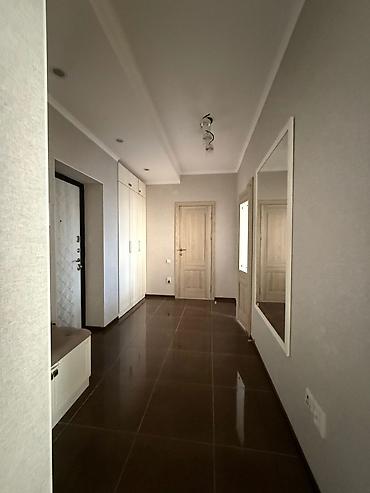 Продажа квартир: 2 комнаты, 72 м², 2 этаж — 7