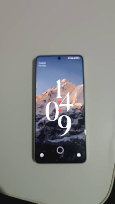 Poco: Poco X6 Pro 5G, Б/у, 256 ГБ, цвет - Серебристый, 1 SIM, 2 SIM