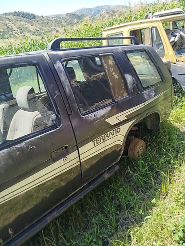 мотор на мотоцыкл: Nissan Terrano: 1992 г., 2.7 л, Дизель, Универсал — 2