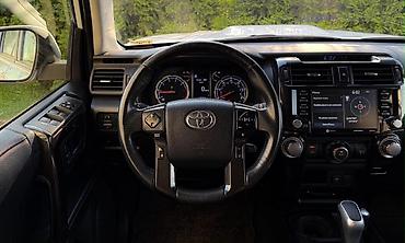 4runner 2005: Toyota 4Runner: 2021 г., Бензин, Внедорожник — 10