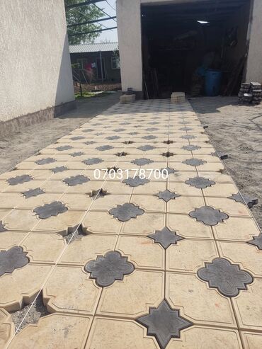 Тротуарная плитка: Продажа брусчатки,бардюры,лотки в наличии и заказ.Доставка и замер по — 26