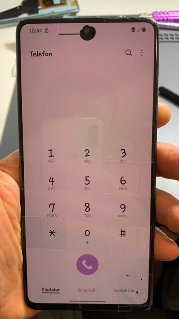 karopka ustasi: Samsung A71 Orginal ekran üstən çıxma ön kamera ətrafında ləkə var