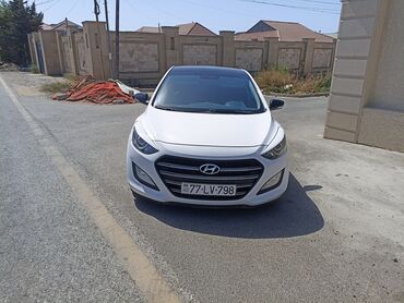 Hyundai: Hyundai i30: 1.6 l | 2015 il Hetçbek