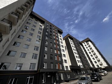 продам квартиру французский квартал бишкек: 3 комнаты, 105 м², Элитка, 3 этаж, ПСО (под самоотделку)