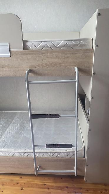 matras islenmis: Oğlan və qız üçün, İşlənmiş, Çarpayı, Matras ilə, Siyirməsiz, Laminat — 4