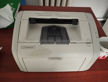 принтер и ноутбук: Принтер hp1018