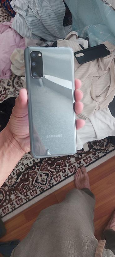 rtx 560: Samsung Galaxy S20 (серый) - Дисплей: 6.2", AMOLED, безрамочный — 4
