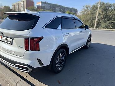 aion s: Kia Sorento: 2021 г., 1.6 л, Автомат, Гибрид, Кроссовер — 3