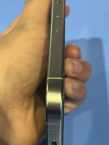 Apple iPhone: IPhone 15 Pro, Б/у, 256 ГБ, Серебристый, 87 % — 5