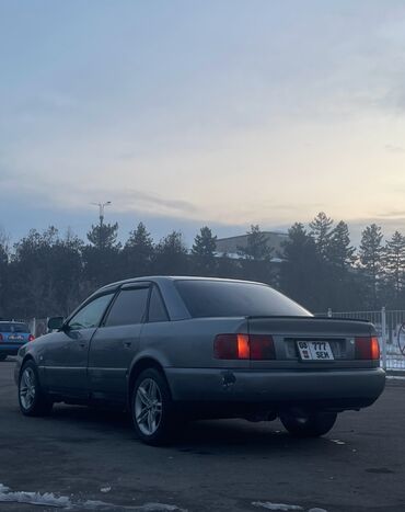 двигатель 2.6 ауди купить: Audi A6: 1995 г., 2 л, Механика, Газ, Седан