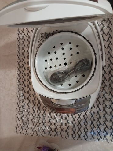 Multibişiricilər: Multibişirici Redmond, 5-5,9 l, Yeni, Ünvandan götürmə -da lalafo.az — 5 Multibişiricilər: Multibişirici Redmond, 5-5,9 l, Yeni, Ünvandan götürmə — 5