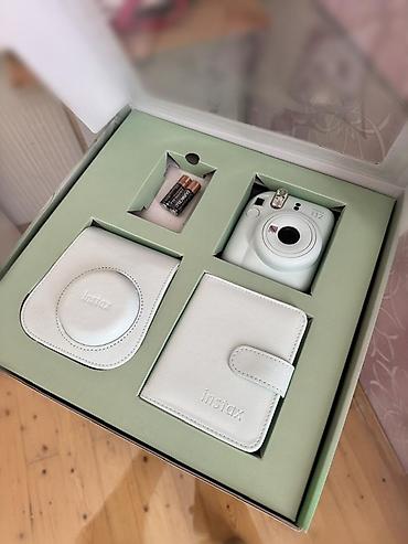 fujifilim: Fujifilm Instax Mini 12 instant fotoaparat dəsti Dəst tərkibi: - — 1