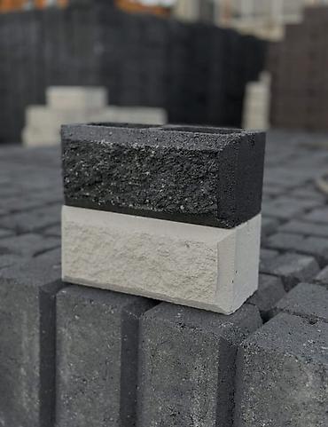 крышки для бутылок: Колпаки на заборы — 1