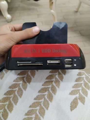 micro: Məhsul: ALL IN 1 HDD Docking (CloneDrive) Təsvir: - SATA və IDE sərt