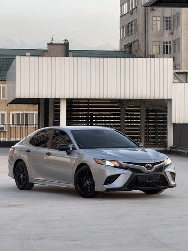 Toyota: Toyota Camry: 2019 г., 2.5 л, Автомат, Бензин