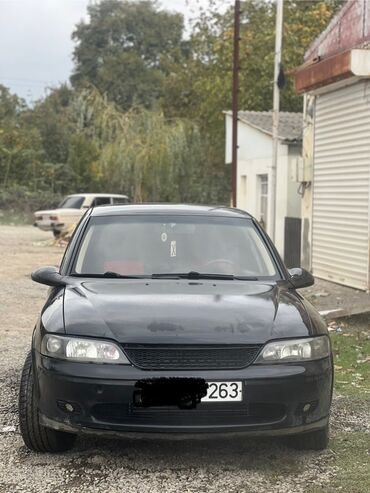 Opel: Opel Vectra: 1.8 l | 2000 il Sedan — 15