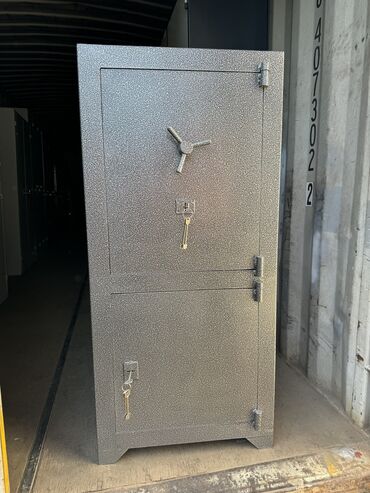 Сейфы для денег и документов: Железный сейф Размер 1300х600х500 Толщина листа 2 мм Полимерная — 7