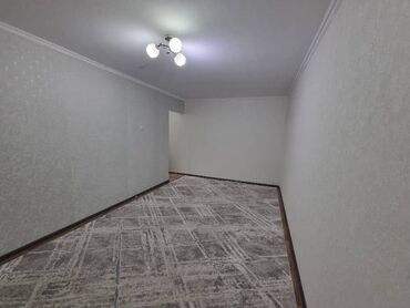 продаю дом пишпек: 1 комната, 33 м², 104 серия, 2 этаж, Косметический ремонт