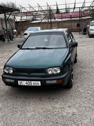 volkswagen 1997: Volkswagen Golf: 1995 г., 1.8 л, Механика, Бензин, Хэтчбэк