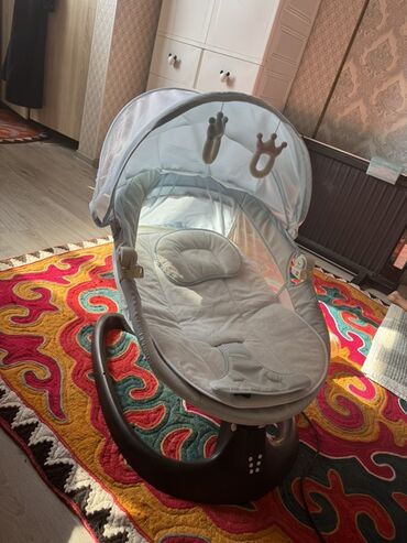 качалка для ребенка: Детское кресло-качалка
1кун колдонулган жаны кресло