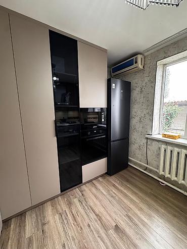 Үйлөрдү ижарага берүү: 160 м², 5 бөлмө, Чогуу жашоо менен — 2