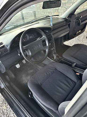 Audi: Audi 100: 1992 г., 2 л, Механика, Бензин, Седан — 11