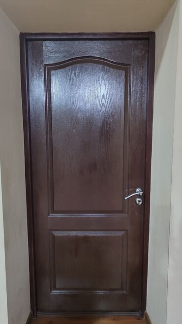 реставрация окрашенных межкомнатных дверей: Глухая дверь, Сосна, Распашная, Б/у, 2 *85, Самовывоз