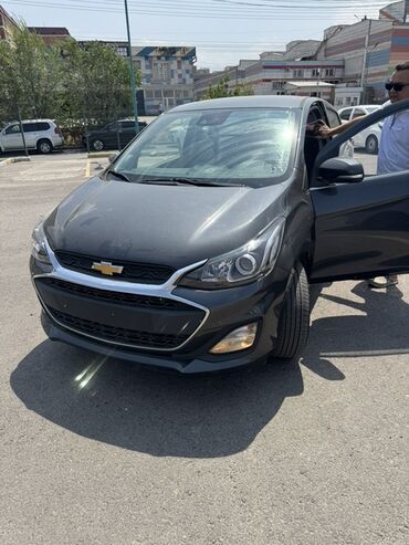 спринтер дубл кабина бортовой борт 3 30 м: Chevrolet Spark: 2019 г., 1 л, Автомат, Бензин, Хетчбек