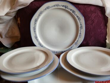 Stare vaze i dekor: Servi 1960ta za kolace,poslastice, Burg ( zamak ) Lindau,Nemacka na lalafo.rs — 5 Stare vaze i dekor: Servi 1960ta za kolace,poslastice, Burg ( zamak ) Lindau,Nemacka — 5