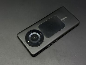 реалми бу: Realme 11 Pro Plus, Колдонулган, 256 ГБ, түсү - Кара, 2 SIM