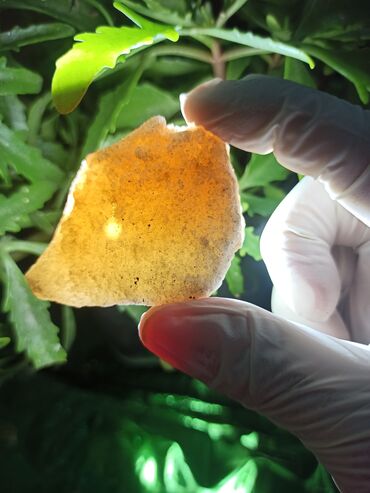 Dekorativ daşlar: İşıq keçirən Təbii Kvars daşı ✨💎 Qiymətlə bağlı maraqlananlar zəhmət — 5