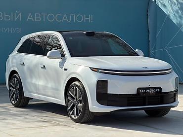 Lixiang: Lixiang L9: 2025 г., 1.5 л, Автомат, Гибрид, Кроссовер — 1