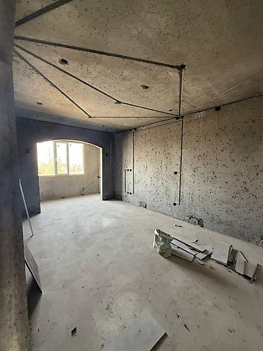 52: 1 комната, 44 м², 5 этаж, Свежий ремонт — 3