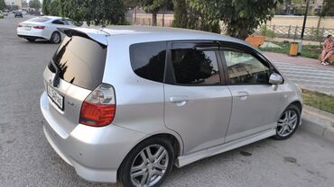 купить запчасти на опель вектра б: Honda Fit: 2003 г., 1.5 л, Автоматтык, Бензин