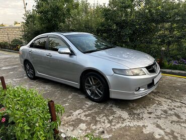 сполер на даф: Honda Accord: 2005 г., 2.4 л, Автомат, Бензин, Седан