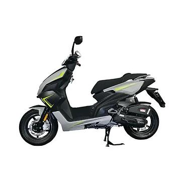 Ostali motocikli i skuteri: Sportski skuter 50cc – modern dizajn i agilne performanse - Agregat — 1