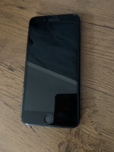 Apple iPhone: IPhone 7 Plus, 32 GB, Qara, Barmaq izi
