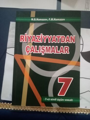 Kitablar, jurnallar, CD, DVD: İdeal vəziyyətdədir içində heç bir cırığı, yazısı yoxdur. Heç