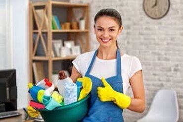 gündelik ev temizlik işi: Təmizlikçi. Ev. Tam iş günü. Sabunçu r. r-nu