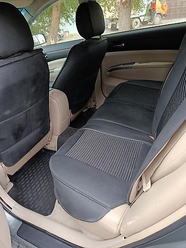 тайрта краун: Toyota Prius: 2004 г., 1.5 л, Вариатор, Гибрид, Хэтчбэк — 5