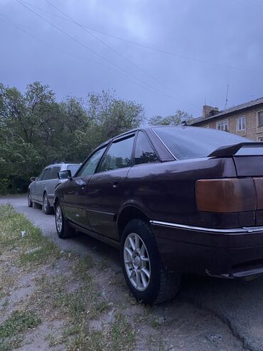 Audi: Audi 80: 1991 г., 2 л, Механика, Бензин, Седан