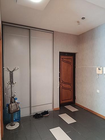 usdul usdol: 4-otaqli mənzil.12/6-ci mərtəbəsi.Cixarisda 161.km. Yel çəkən — 5