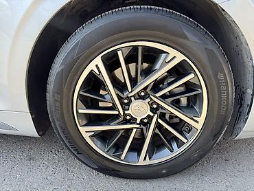 самсунг седан: Hyundai Grandeur: 2020 г., 3 л, Автомат, Газ, Седан — 3