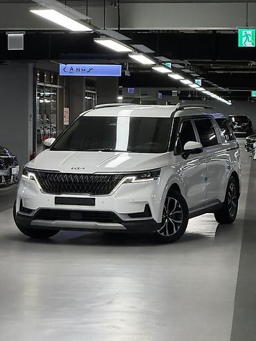 Kia: Kia Carnival: 2022 г., Минивэн — 5