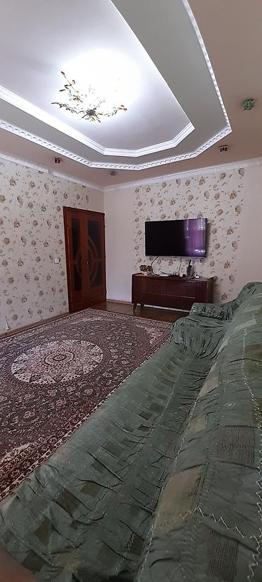 Продажа квартир: 3 комнаты, 78 м², Толойкон мкр., 105 серия, 3 этаж — 2