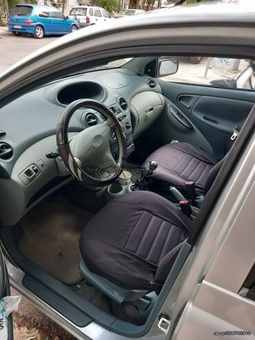 Toyota: Toyota Yaris: 1 l. | 2002 έ. Χάτσμπακ — 4