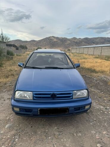 фолсваген бора: Volkswagen Vento: 1997 г., 1.8 л, Механика, Бензин, Седан