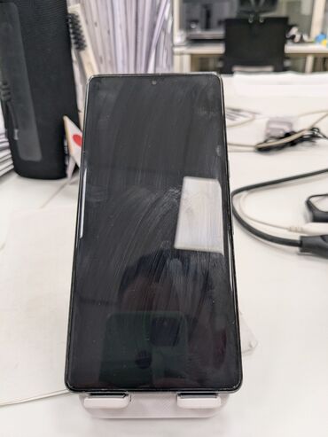 Google: Google Pixel 7 Pro, Б/у, 256 ГБ, цвет - Черный, 1 SIM, eSIM — 5