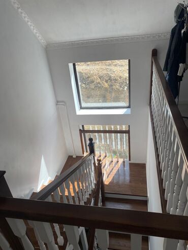 Обшивка лестниц: Эшик,тепкичтерди жасайбызКара жыгач,саснадан.тел — 20