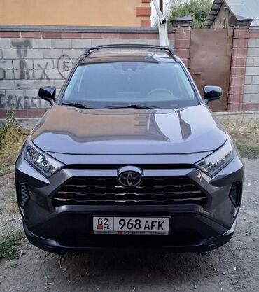 подушка амортизатора: Toyota RAV4: 2019 г., 2.5 л, Вариатор, Бензин, Кроссовер